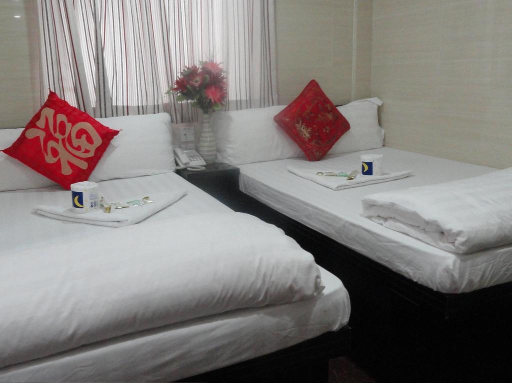 Day And Night Hostel Block D 10Th Floor Hong Kong Exterior photo